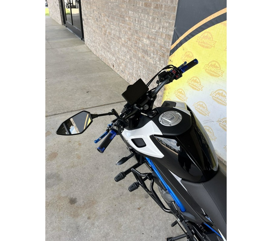2025 CFMOTO NK 300