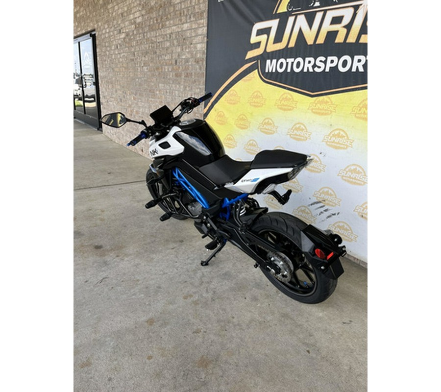 2025 CFMOTO NK 300
