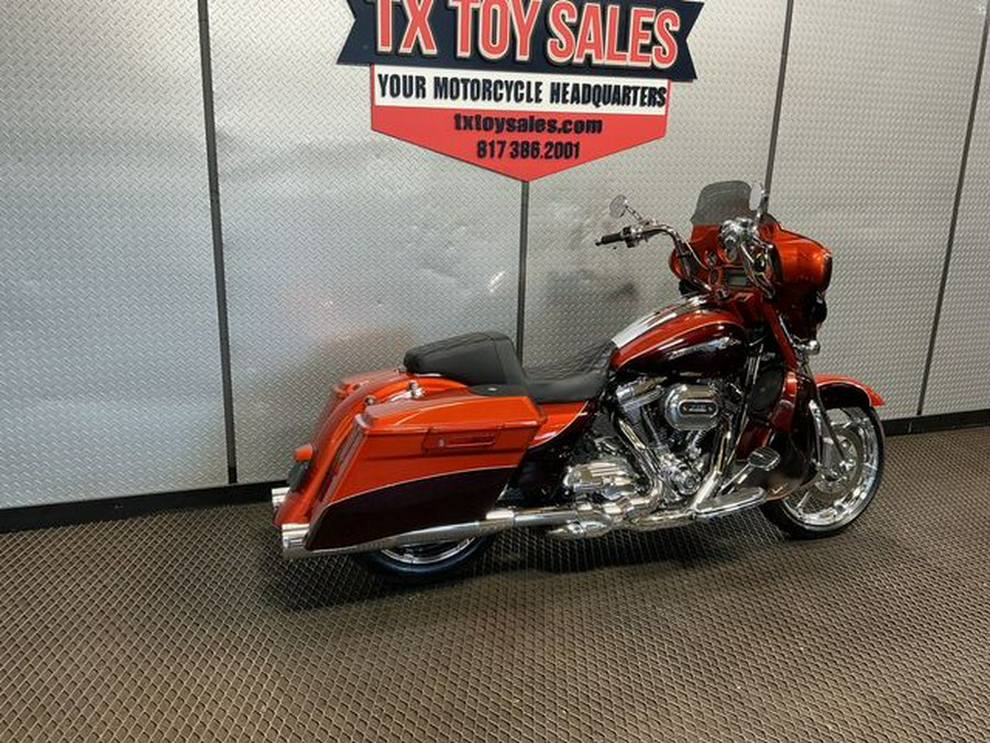 2012 Harley-Davidson Street Glide CVO Base