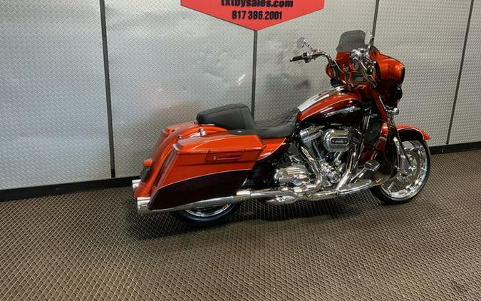 2012 Harley-Davidson Street Glide CVO Base