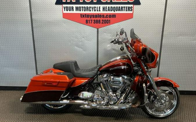 2012 Harley-Davidson Street Glide CVO Base