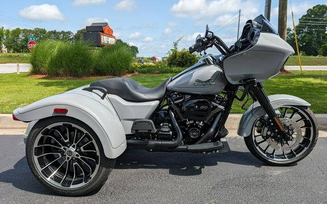 2024 Harley-Davidson Road Glide 3 Billiard Gray