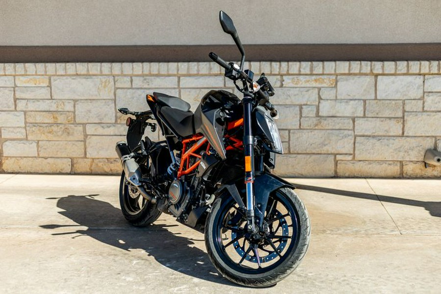 Used 2023 KTM Duke 390