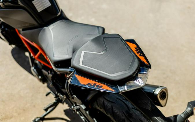 Used 2023 KTM Duke 390