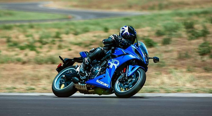 2025 GSX-8R (GSX800FRQM5) - Suzuki