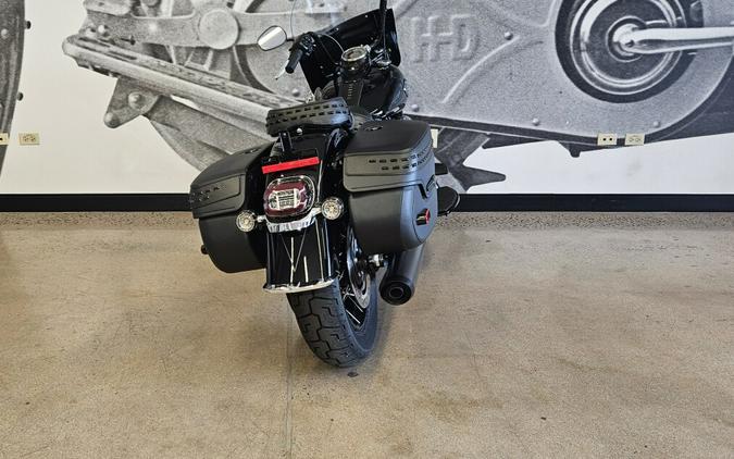 FLHC 2025 Heritage Classic