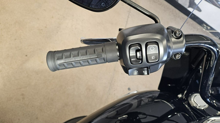 FLHC 2025 Heritage Classic