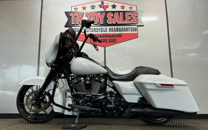 2020 Harley-Davidson Street Glide Special