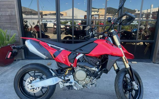2024 Ducati HYPERMOTARD 698