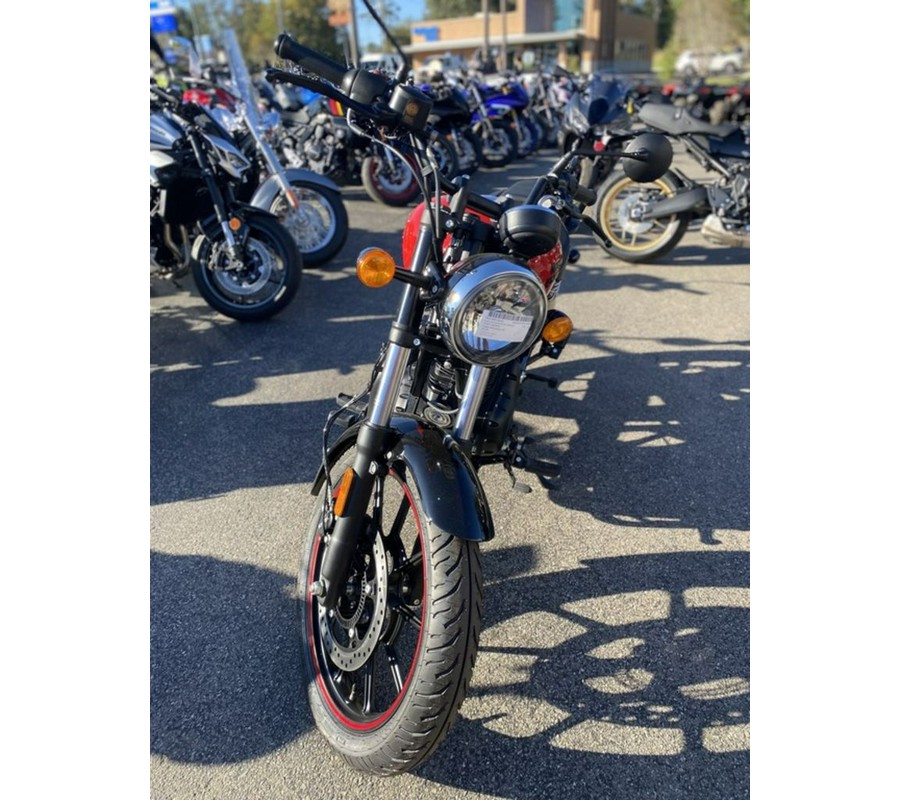 2024 Royal Enfield Meteor 350 Fireball Red