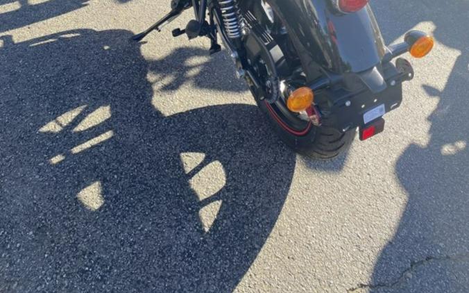 2024 Royal Enfield Meteor 350 Fireball Red