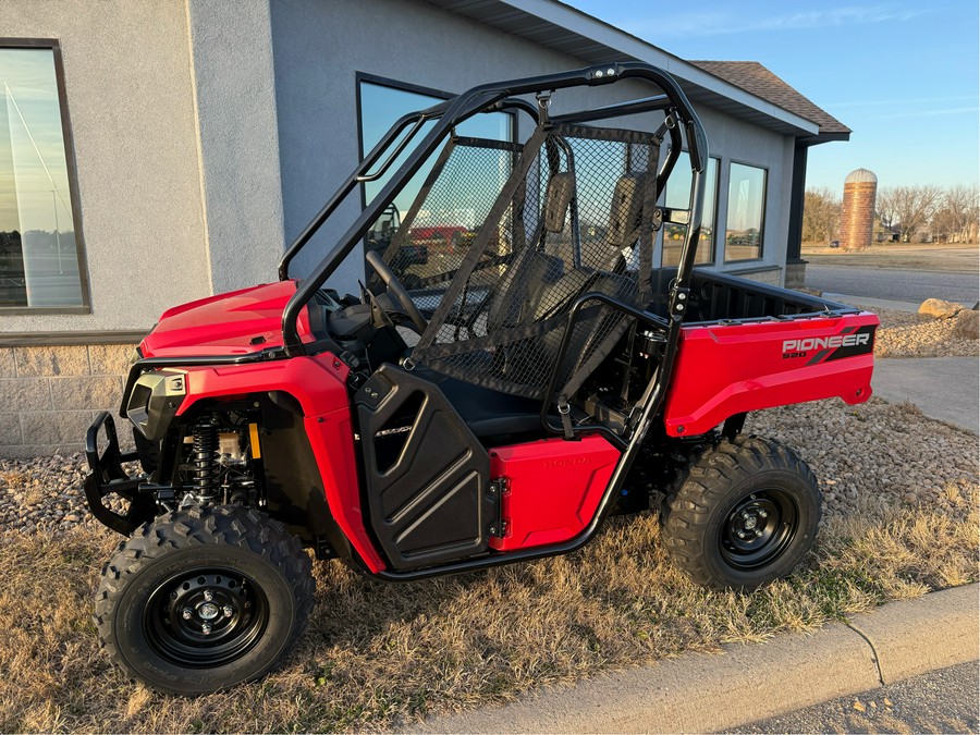 2026 Honda Pioneer 520