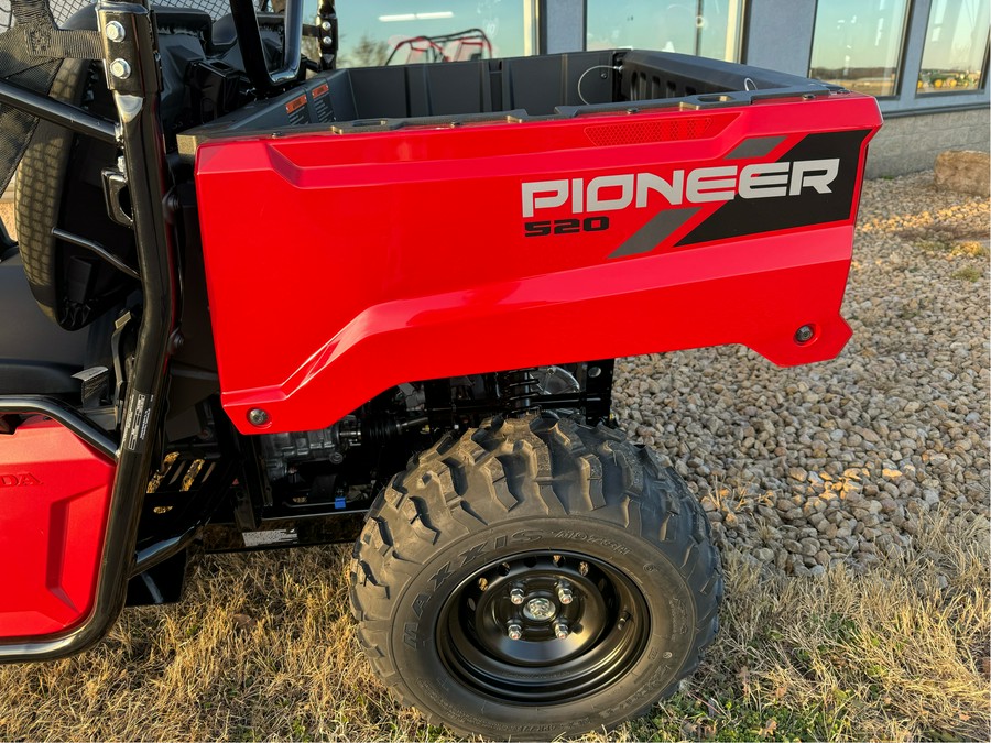 2026 Honda Pioneer 520
