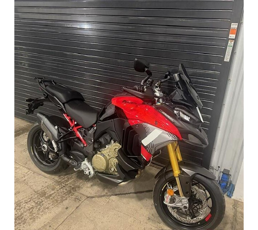 2026 Ducati Multistrada V4 Pikes Peak