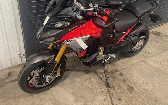 2026 Ducati Multistrada V4 Pikes Peak
