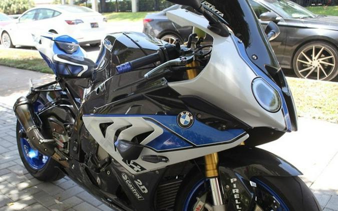 2013 BMW HP4