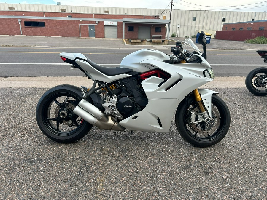 2021 Ducati SuperSport 950 S