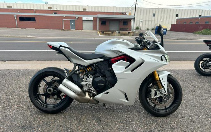 2021 Ducati SuperSport 950 S