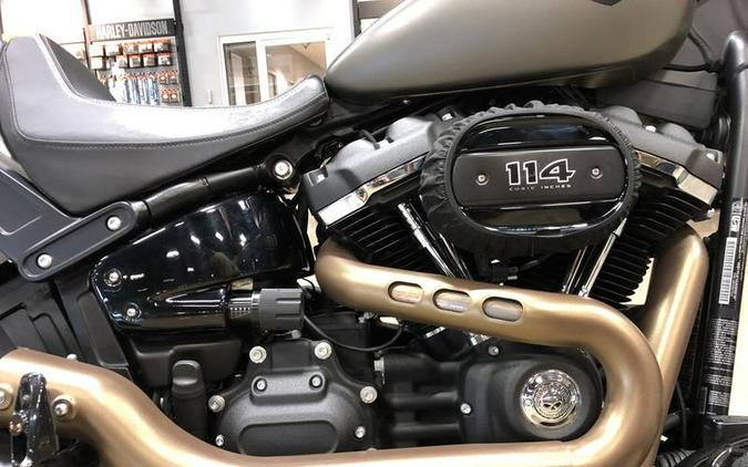 2018 Harley-Davidson® FXFBS - Softail® Fat Bob® 114