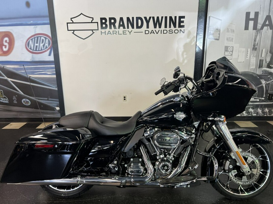 2023 Harley-Davidson Road Glide Special Vivid Black FLTRXS