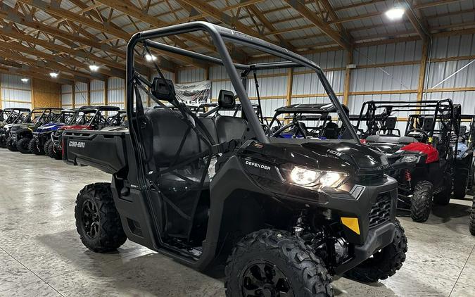 2024 Can-Am® Defender DPS HD9 Timeless Black