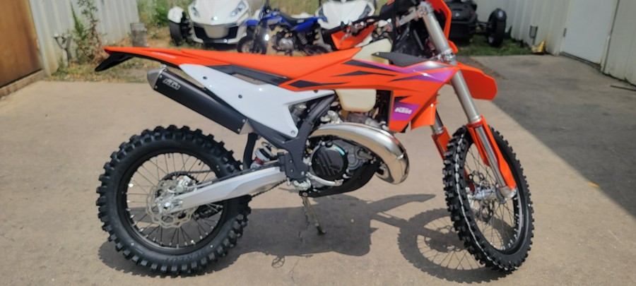 2024 KTM XC 300