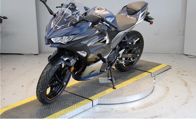 2023 KAWASAKI NINJA 400