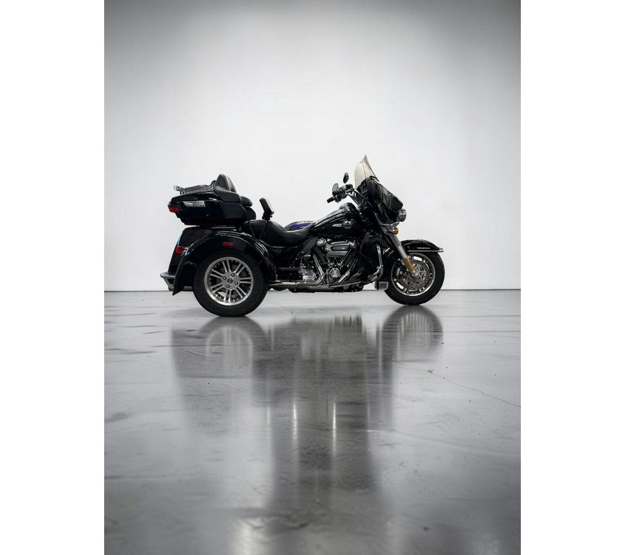 2023 Harley-Davidson Tri-Glide Ultra Classic FLHTCUTG