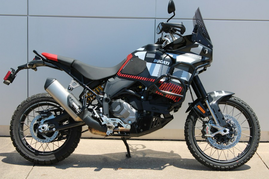 2024 DesertX - Ducati