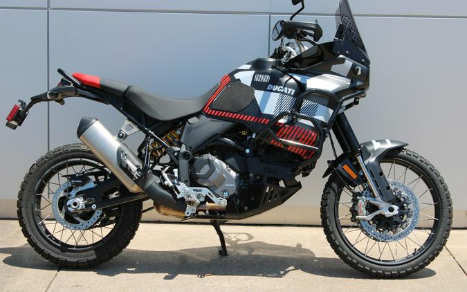 2024 Ducati DesertX