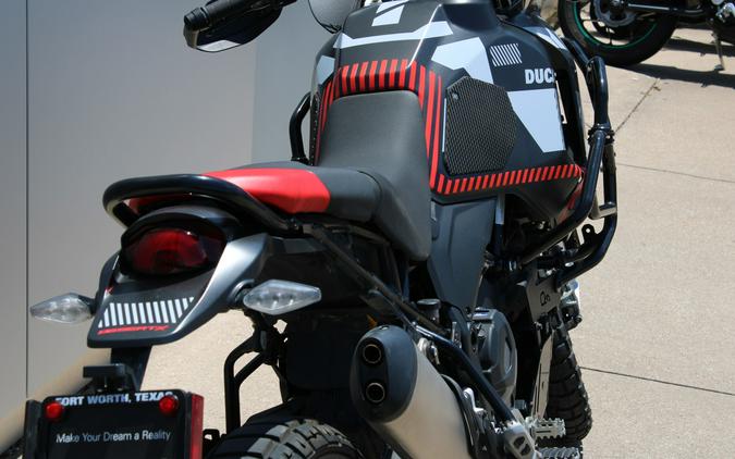 2024 Ducati DesertX