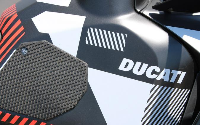 2024 Ducati DesertX