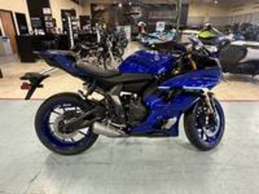 2025 Yamaha YZF-R7