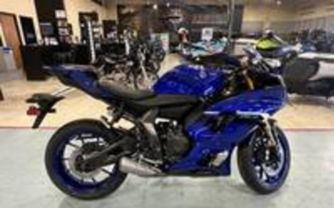 2025 Yamaha YZF-R7