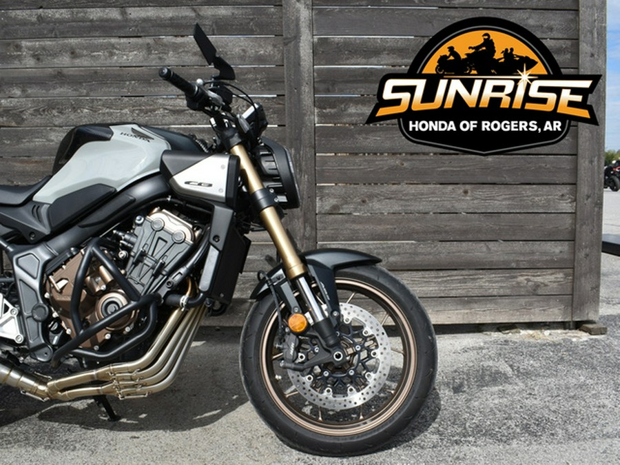 2025 Honda CB650 E-CLUTCH