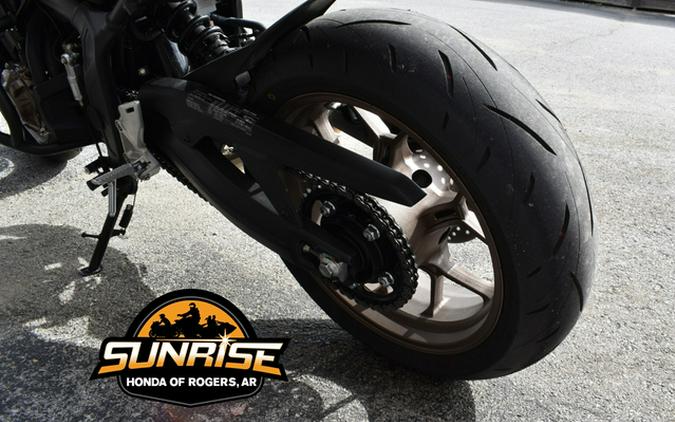 2025 Honda CB650 E-CLUTCH