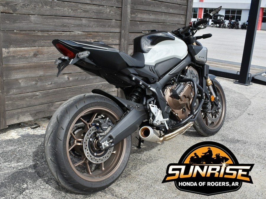 2025 Honda CB650 E-CLUTCH