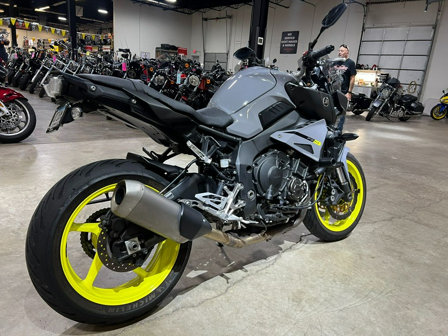 2017 Yamaha FZ 10