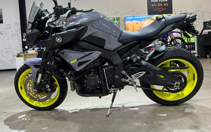 2017 Yamaha FZ 10