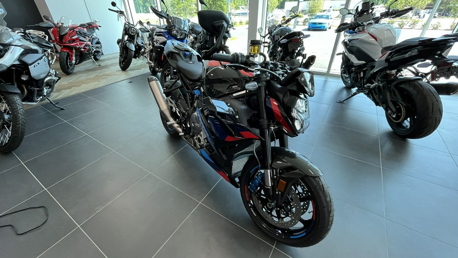 2024 BMW M 1000 R