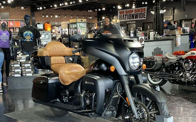 2021 Indian Roadmaster Dark Horse Thunder Black Smoke