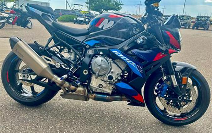 2024 BMW M 1000 R