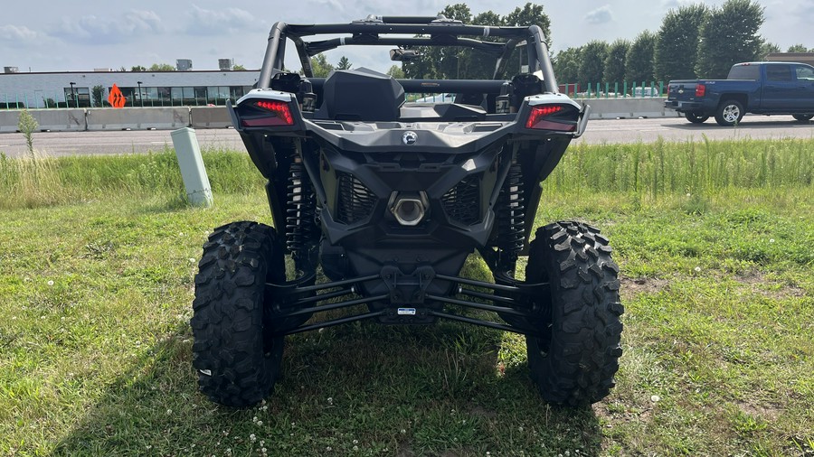 2024 Can-Am™ Maverick X3 DS TURBO RR