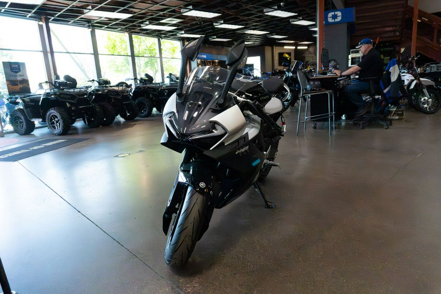 2026 CFMOTO 675SS