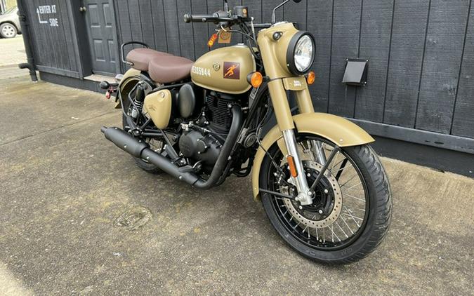 2023 Royal Enfield Classic 350 Signals Desert Sand