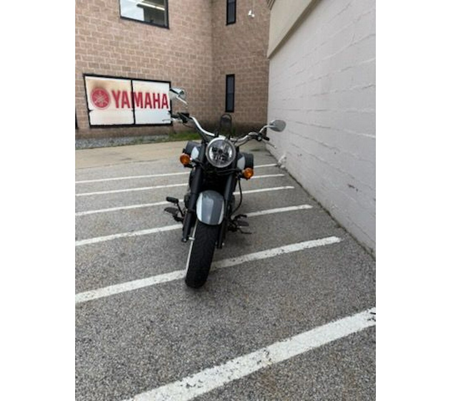 2021 Kawasaki Vulcan 900 Classic