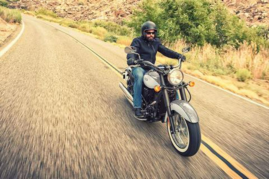 2021 Kawasaki Vulcan 900 Classic