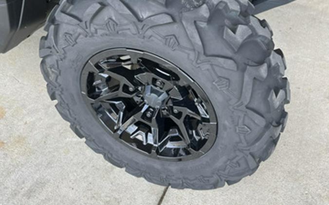 2025 Can-Am Defender MAX DPS HD7