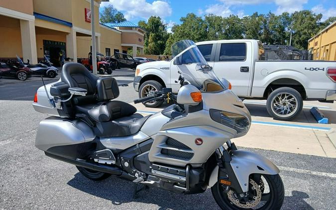 2016 Honda Gold Wing Audio / Comfort