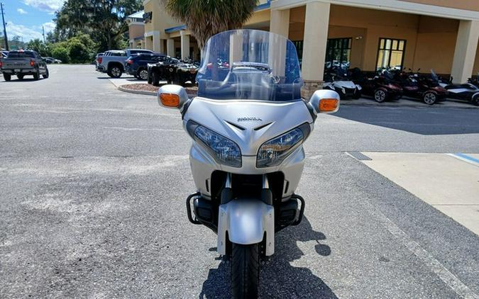 2016 Honda Gold Wing Audio / Comfort